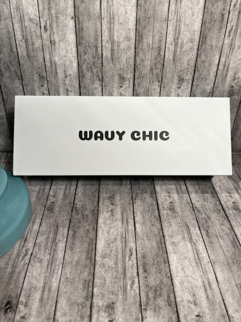 WAVY CHIC
NWOT